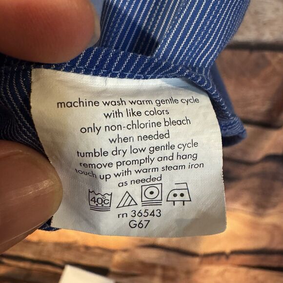 Kenneth Cole Reaction Shirt XL Men’s Blue Striped Button Up Long Sleeve Non Iron - Picture 7 of 7